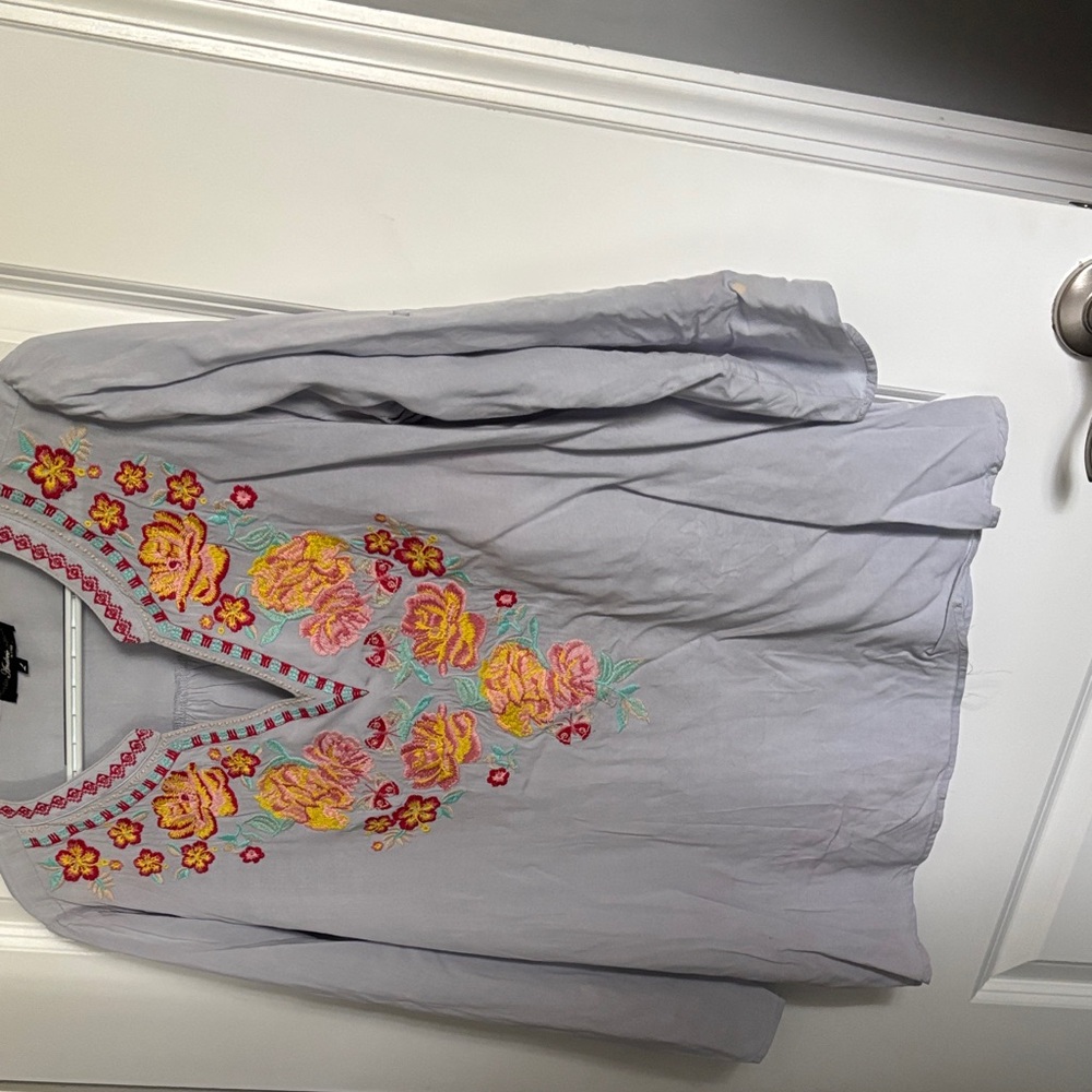 Andree Gray Blouse with Floral Embroidery
